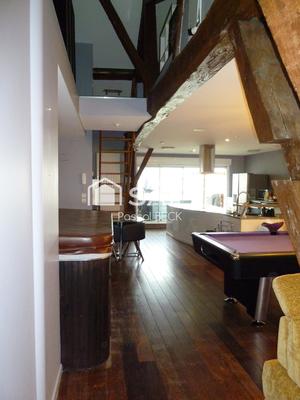 Appartement - 95 m² - 2 pièces