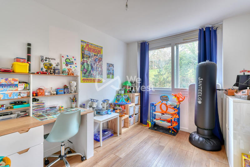 Appartement - 82 m² - 4 pièces