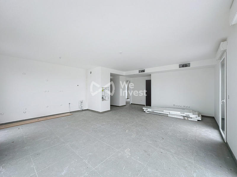 Appartement - 90 m² - 4 pièces