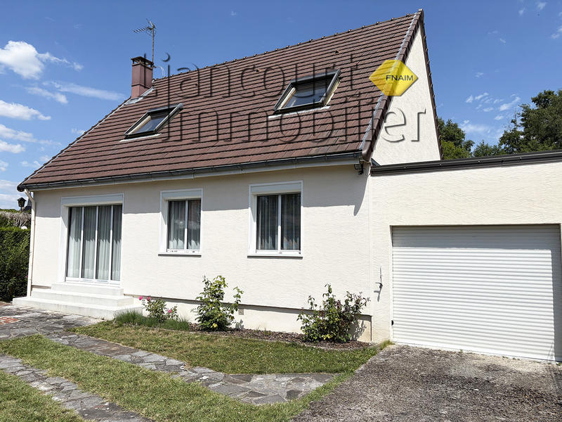 Maison - 108 m² - 6 pièces