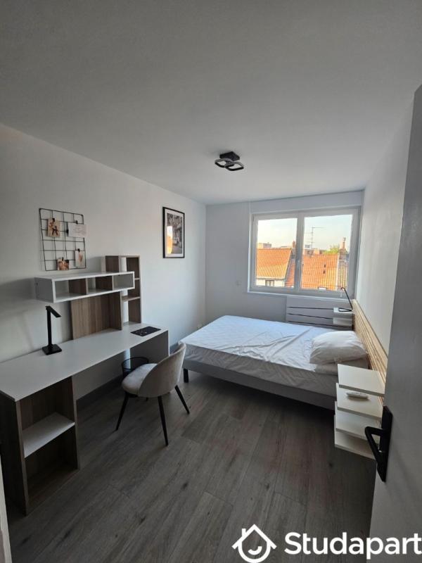 Chambre - 10 m² - 1 pièce