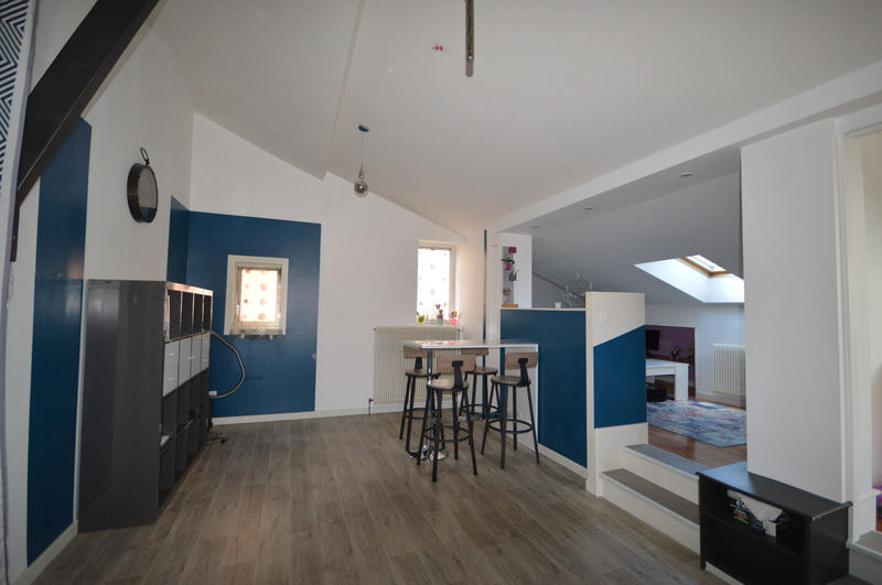 Maison - 95 m² - 4 pièces