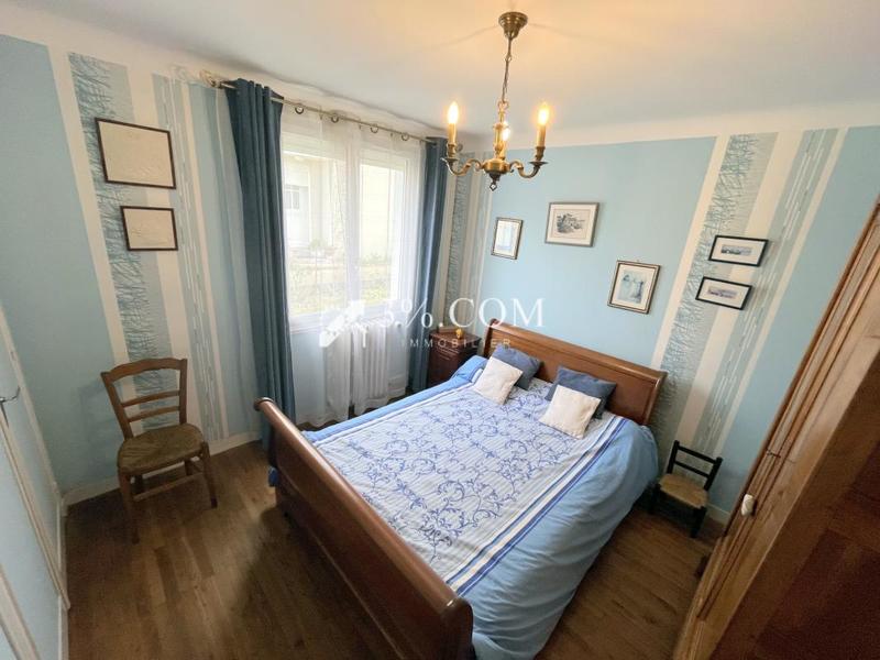 Maison - 97 m² - 5 pièces