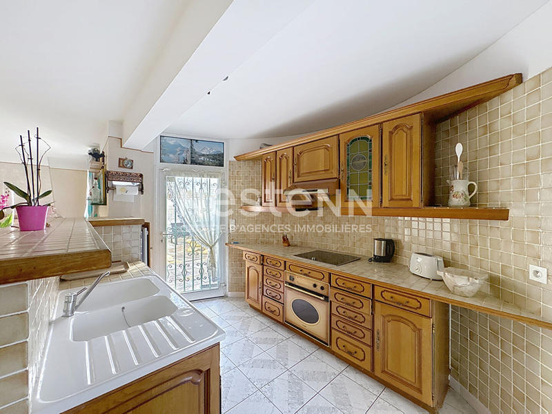 Villa - 398 m² - 11 pièces