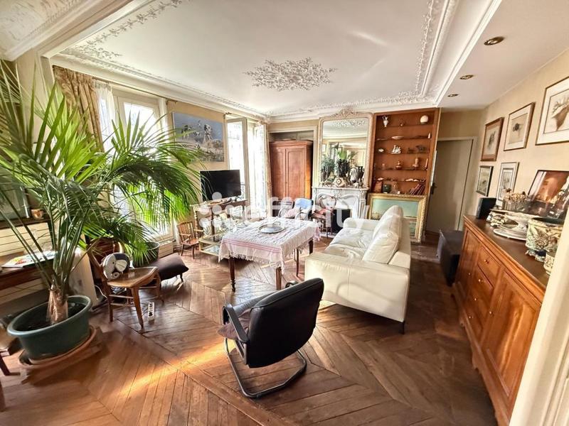 Appartement - 126 m² - 5 pièces