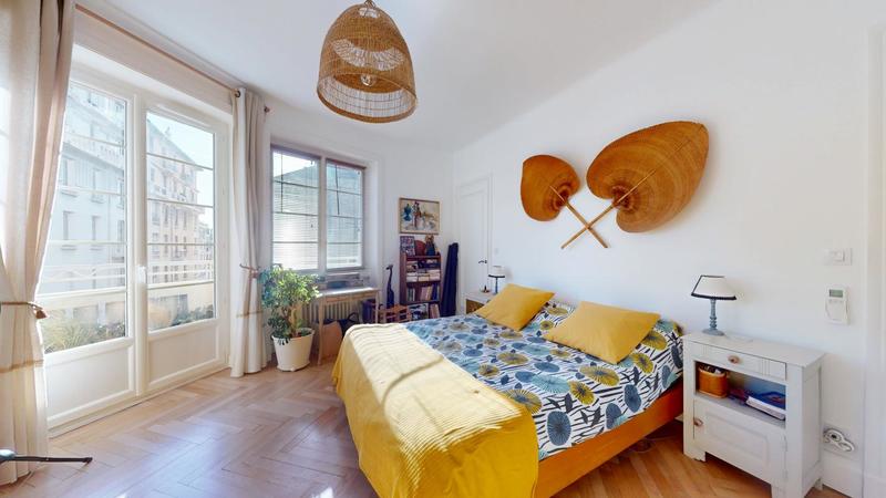 Appartement - 120 m² - 4 pièces