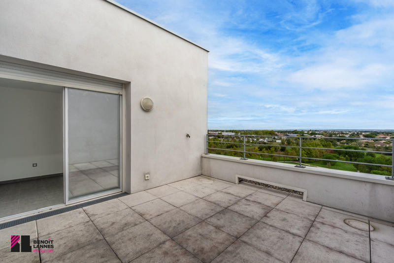 Duplex - 104 m² - 4 pièces