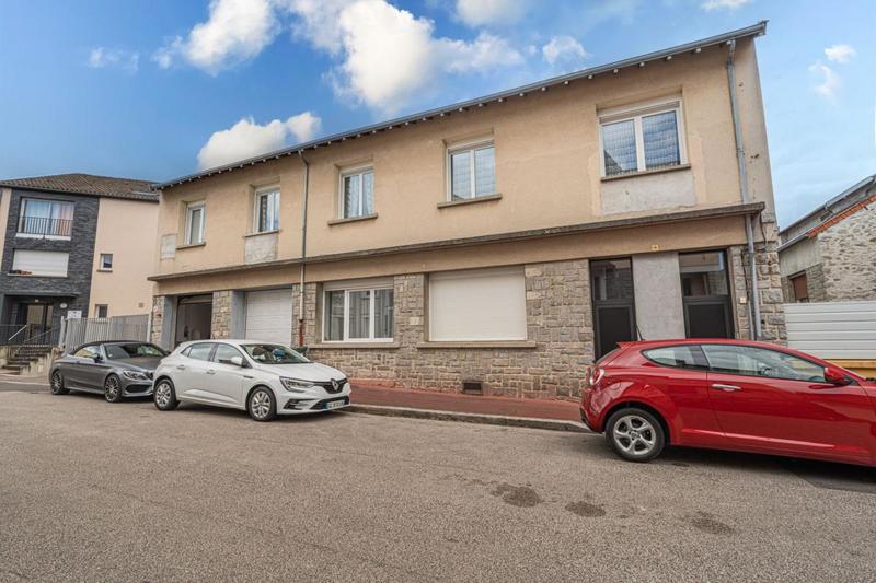 Appartement - 297 m² - 6 pièces