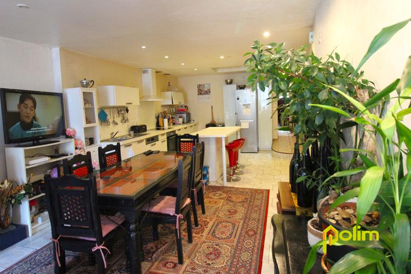 Maison - 169 m² - 6 pièces