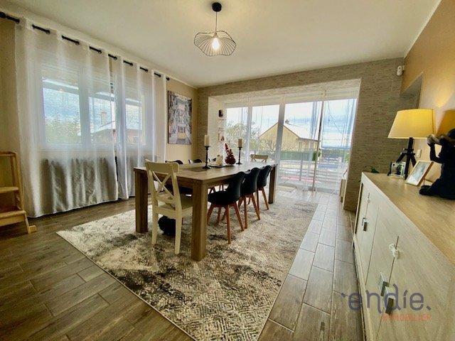 Maison - 146 m² - 6 pièces