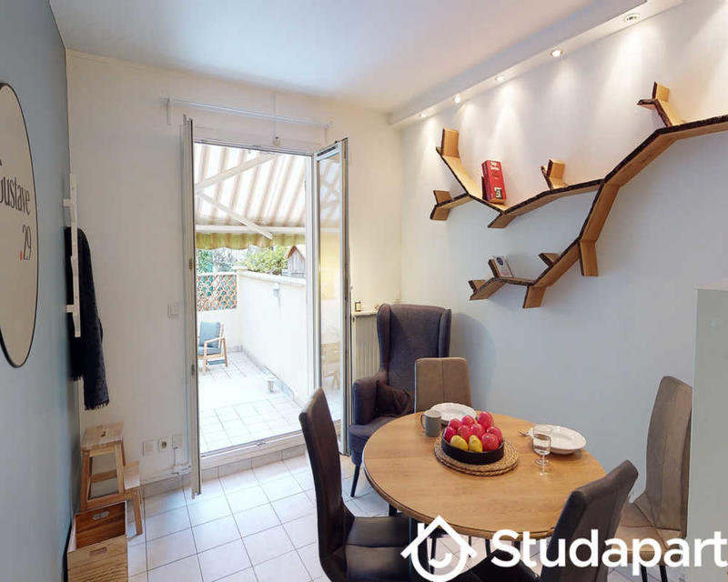 Chambre - 110 m² - 1 pièce