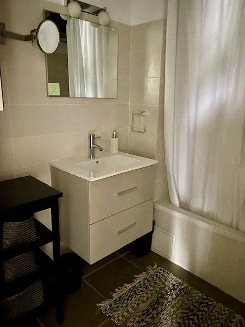 Appartement - 83 m² - 3 pièces