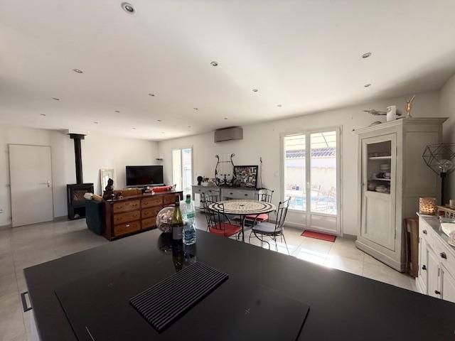 Maison - 110 m² - 5 pièces