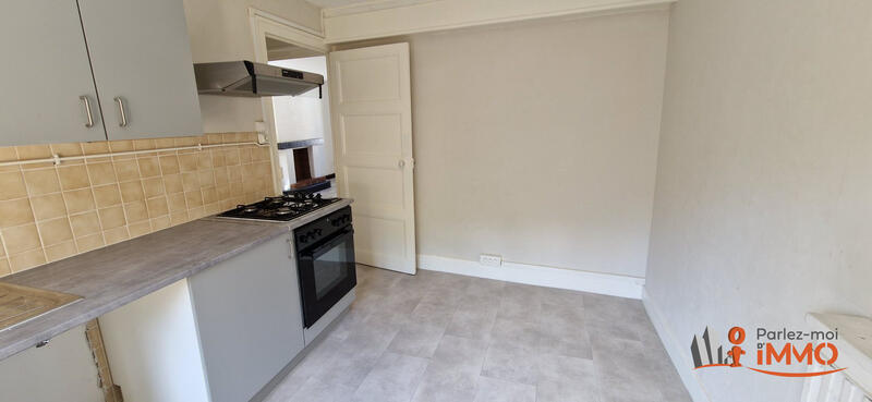 Maison - 126 m² - 7 pièces