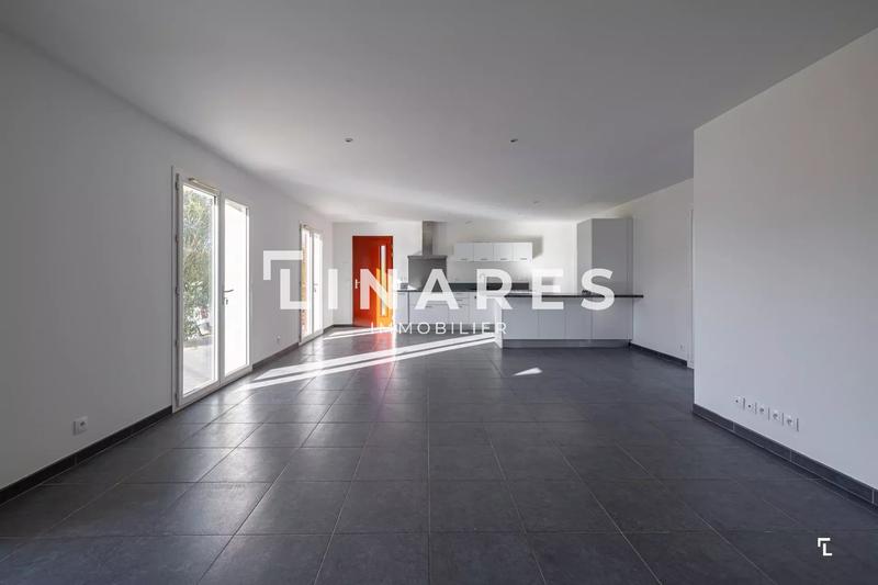 Maison - 122 m² - 5 pièces