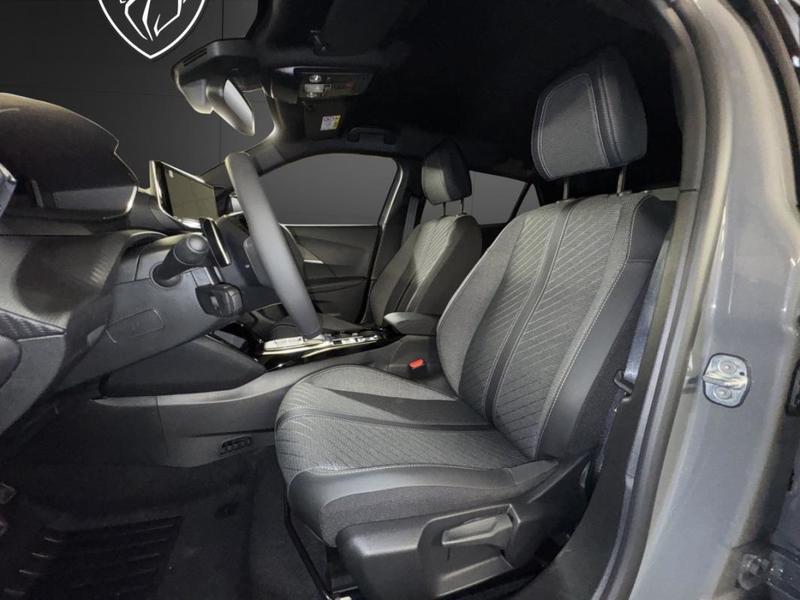 Peugeot 2008 II Hybrid 136 e-Dcs6 Allure