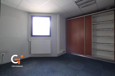 Local commercial - 91 m² - 5 pièces