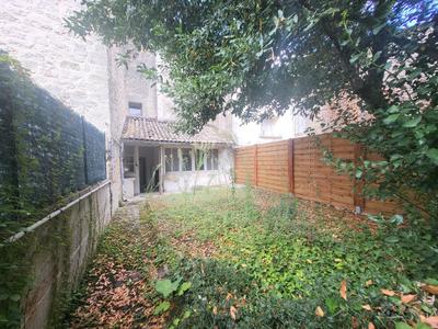 Maison - 80 m² - 3 pièces