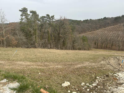 Terrain - 5 070 m²