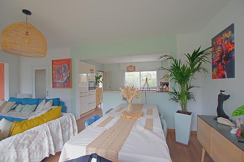 Maison - 122 m² - 5 pièces