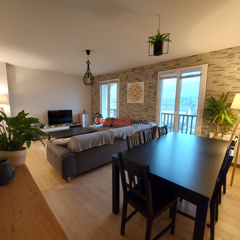 Appartement - 72 m² - 3 pièces