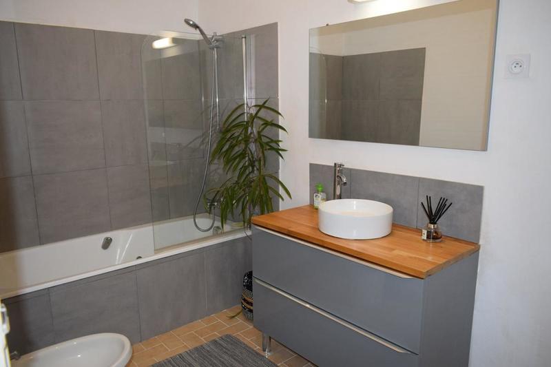 Maison bourgeoise - 250 m² - 12 pièces