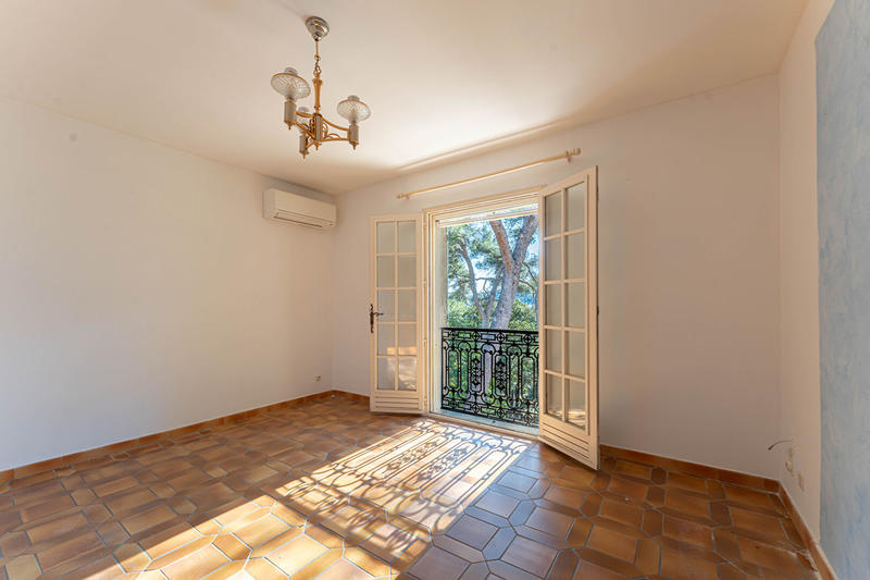 Maison - 177 m² - 6 pièces