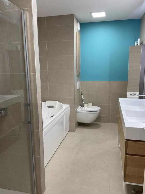 Appartement - 96 m² - 4 pièces