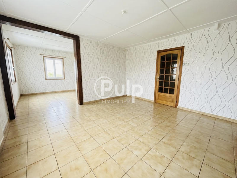 Maison - 122 m² - 8 pièces