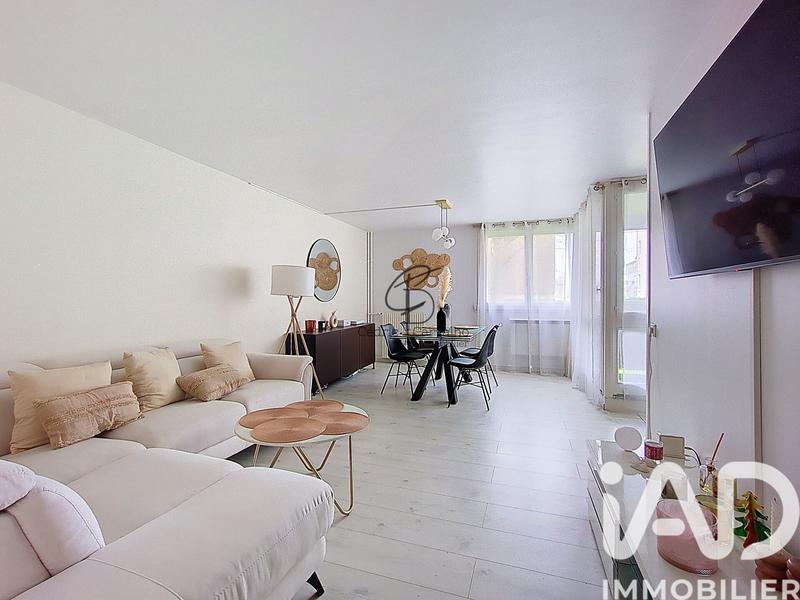 Appartement - 84 m² - 4 pièces