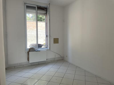 Maison - 92 m² - 5 pièces