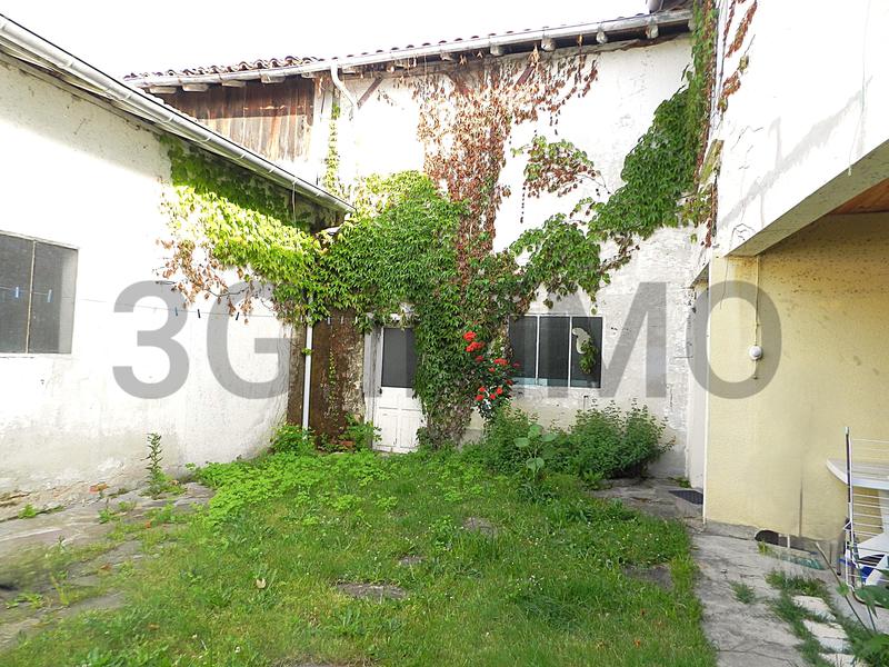 Maison - 189 m² - 7 pièces