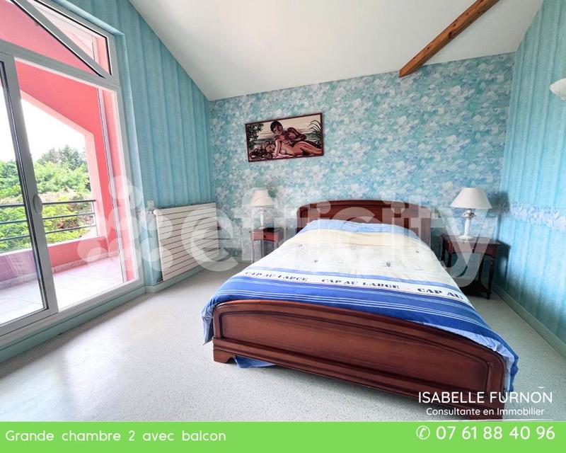 Maison d'architecte - 205 m² - 8 pièces