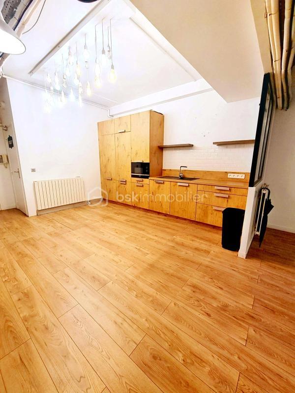 Bureau - 243 m² - 4 pièces