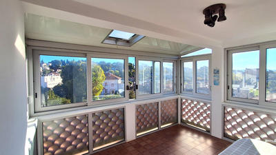 Appartement - 80 m² - 4 pièces