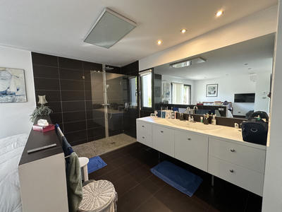 Villa - 200 m² - 5 pièces