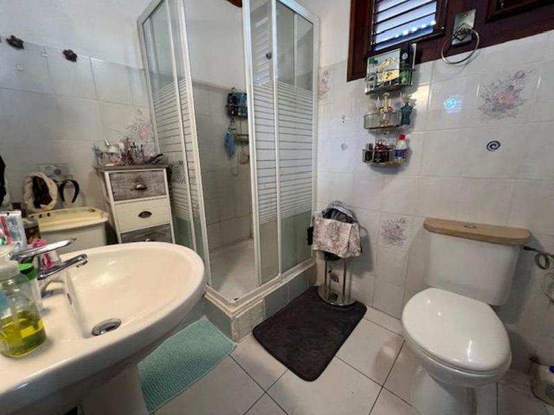 Maison - 200 m² - 8 pièces