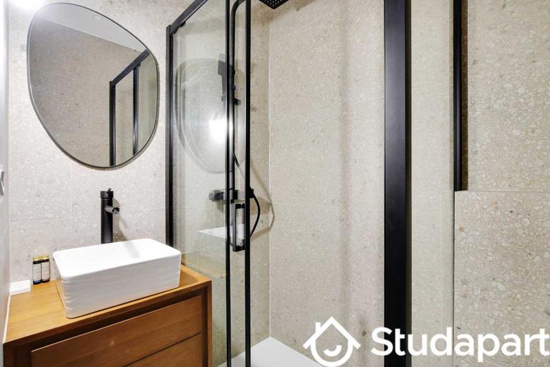 Appartement - 90 m² - 5 pièces