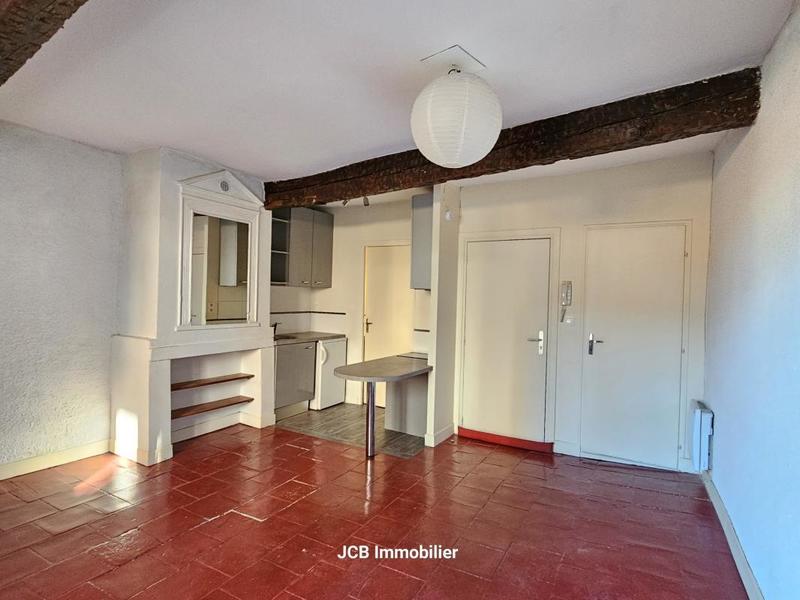 Studio - 27 m² - 1 pièce