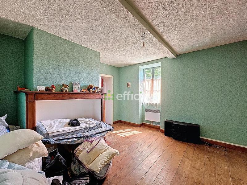 Maison - 163 m² - 9 pièces