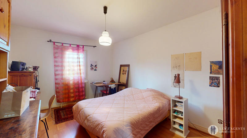 Maison - 176 m² - 5 pièces