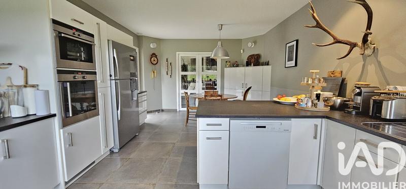 Maison - 290 m² - 7 pièces