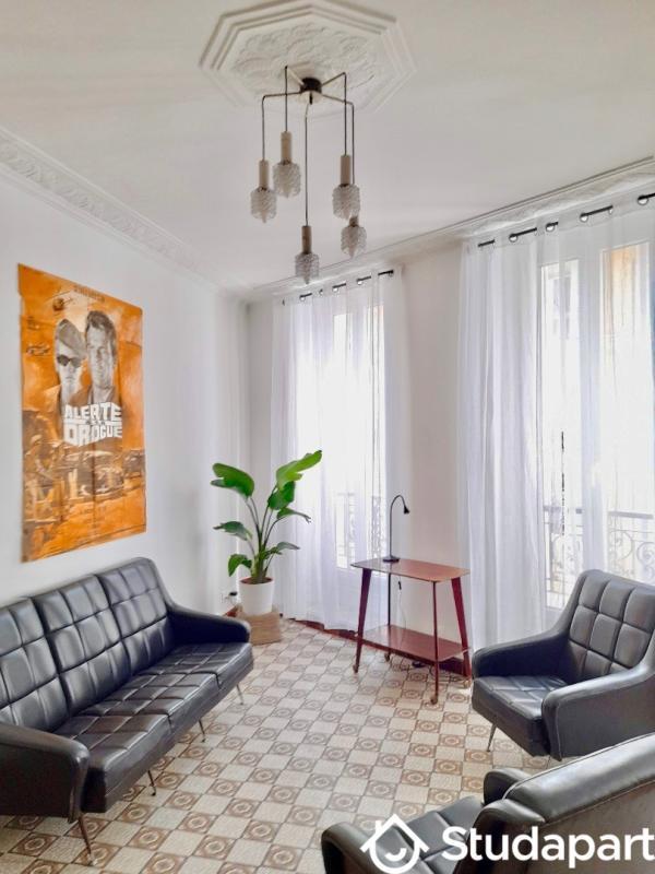 Chambre - 12 m² - 1 pièce