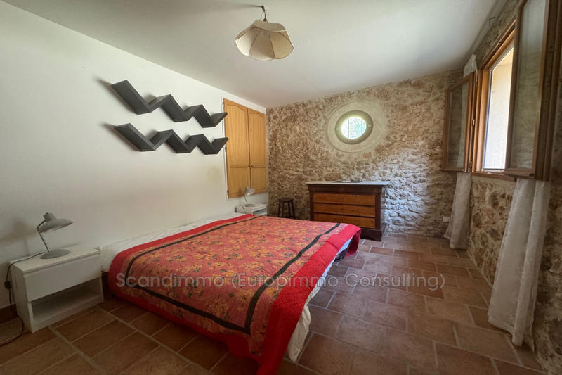 Maison - 169 m² - 7 pièces