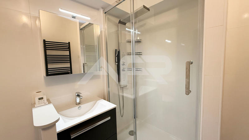 Appartement - 92 m² - 4 pièces