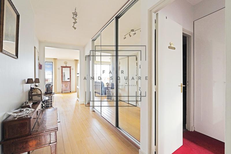 Appartement - 81 m² - 3 pièces