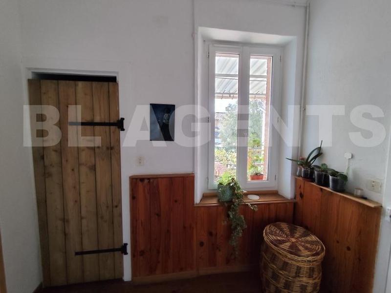 Appartement - 220 m² - 3 pièces