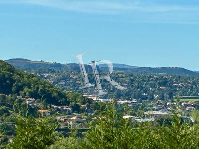 Maison - 286 m² - 8 pièces