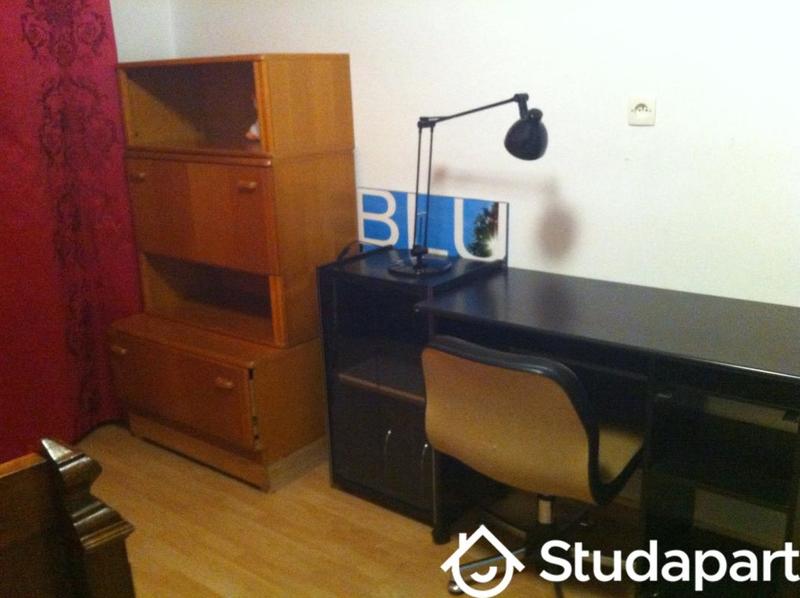 Chambre - 12 m² - 1 pièce