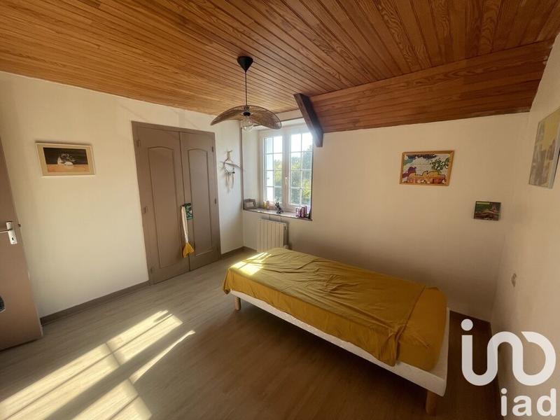 Maison - 215 m² - 11 pièces